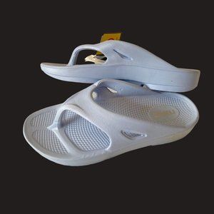 Neoz flip flop sandals orthopedic arch support comfort foam M4/W6 NWT cushion‎